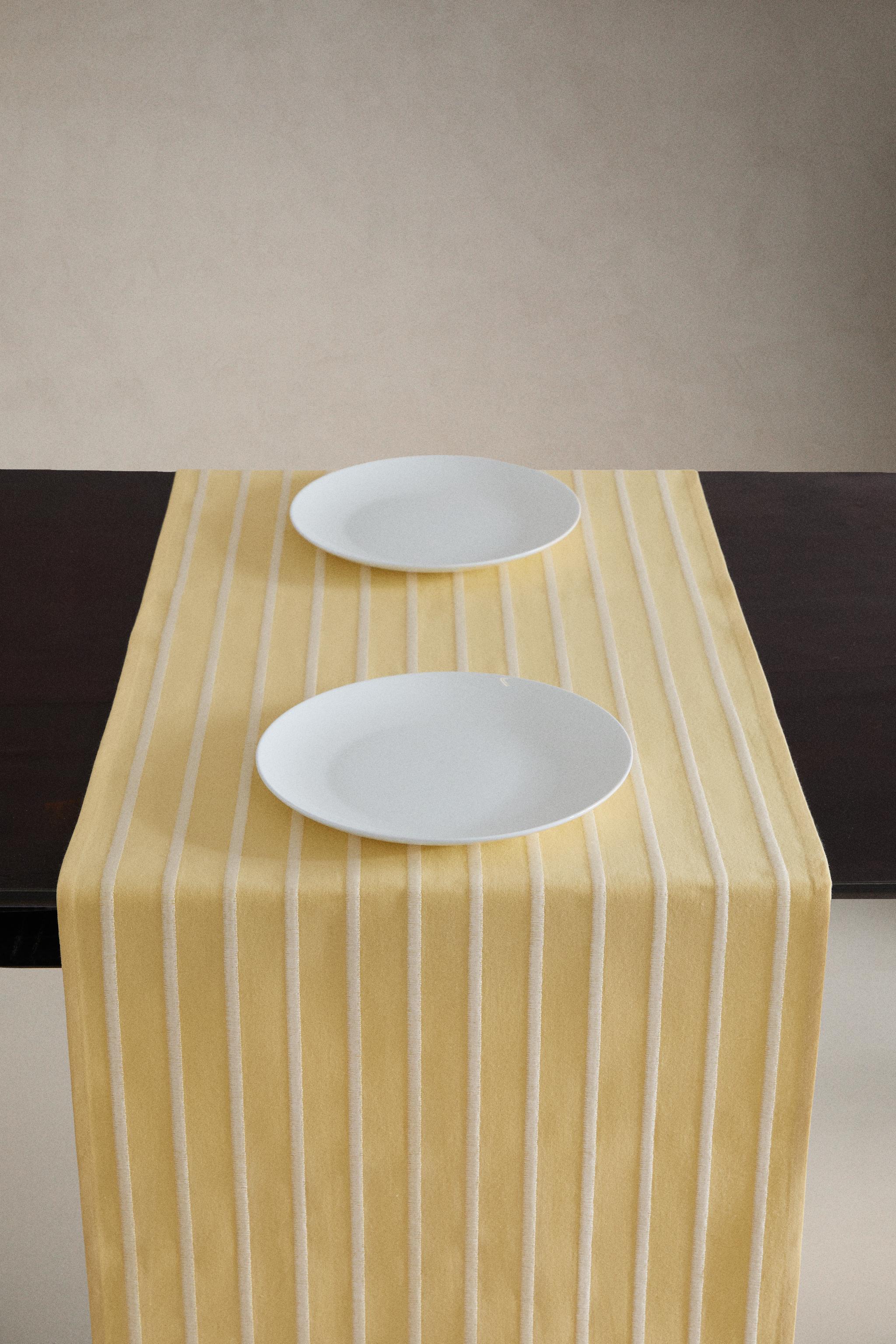 EMBROIDERED STRIPE TABLE RUNNER
